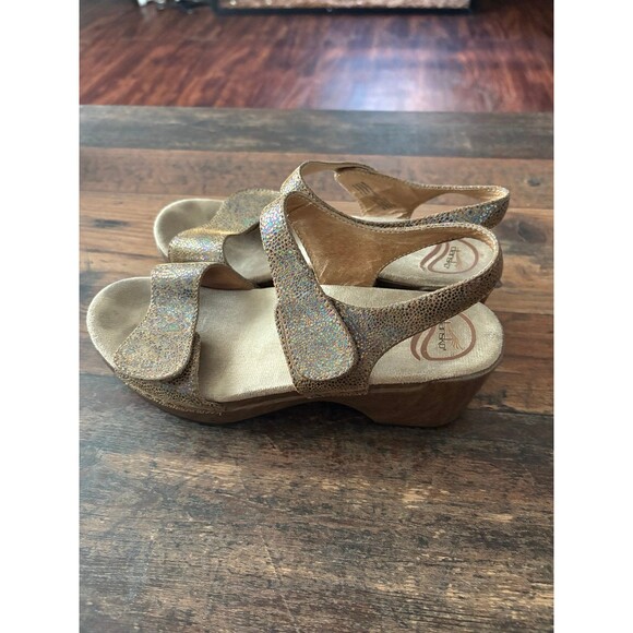 DANSKO Sonnet Shimmer Python Snake Animal Print Comfort Sandal Womens size 7.5 - Picture 3 of 5